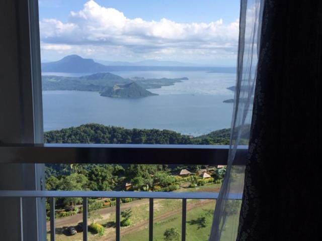 Wind Residences Tower 4 18Th Floor 따가이따이 외부 사진