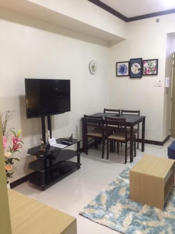 Wind Residences Tower 4 18Th Floor 따가이따이 외부 사진